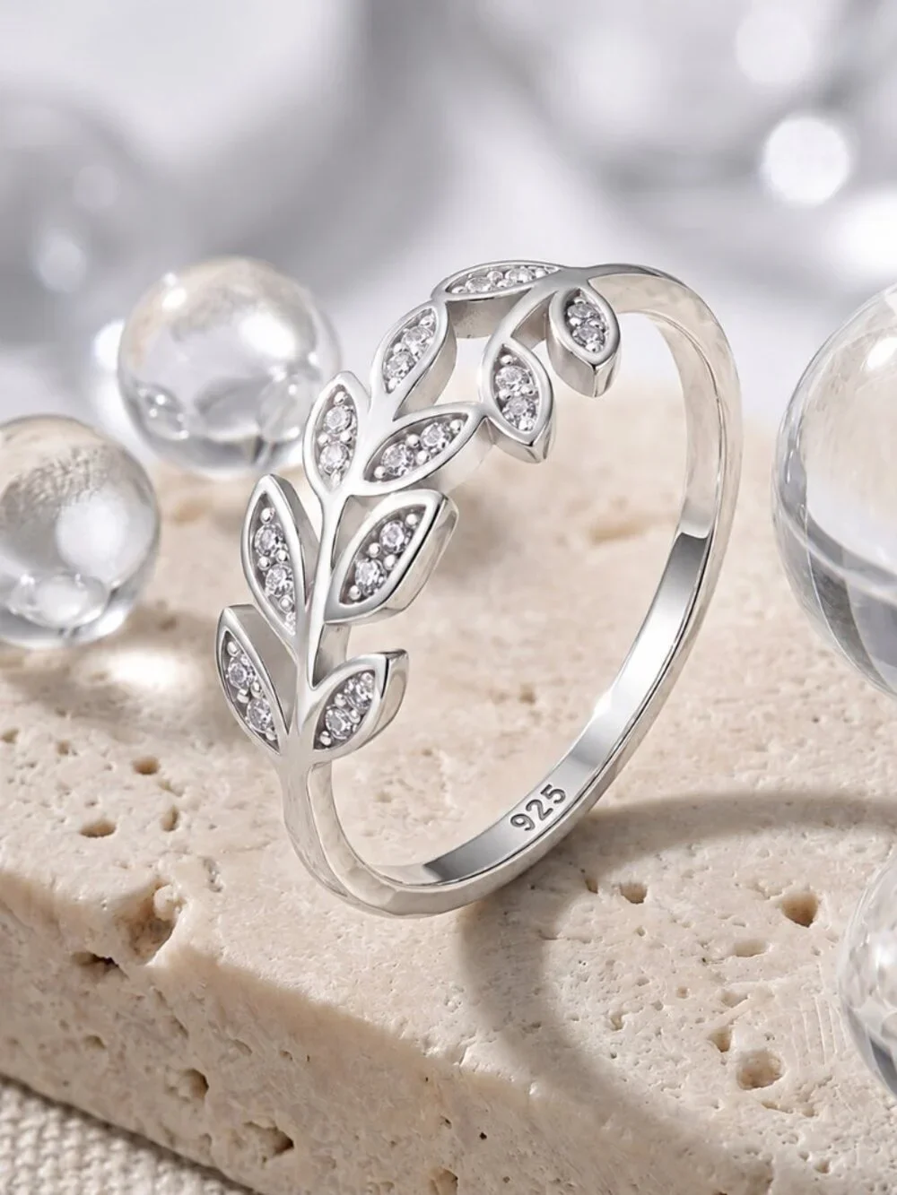 925 Sterling Silver Cubic Zirconia Leaf Vine Botanical Ring Cottagecore Size 8